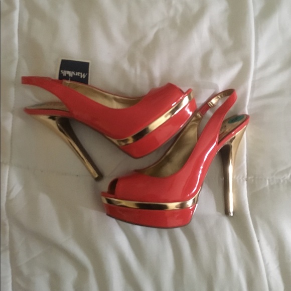 Guess High heals - Picture 2 of 6